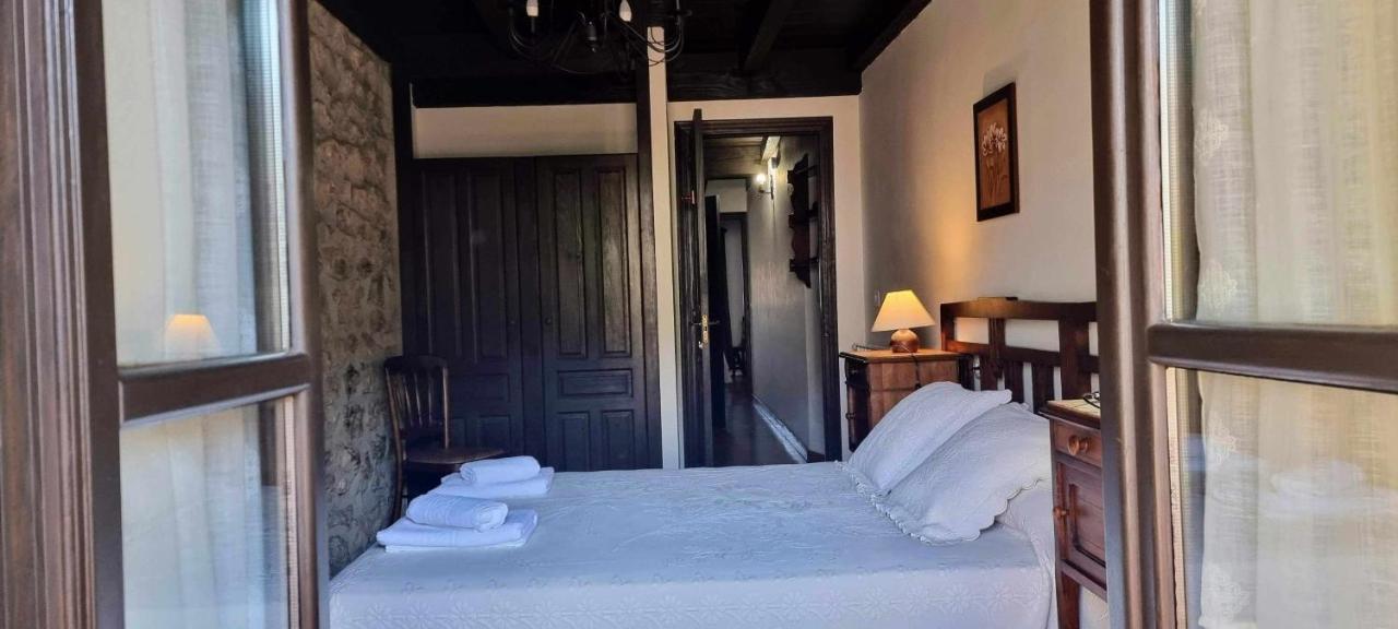 Casa Vacacional Gerpe II Villa Navés Buitenkant foto